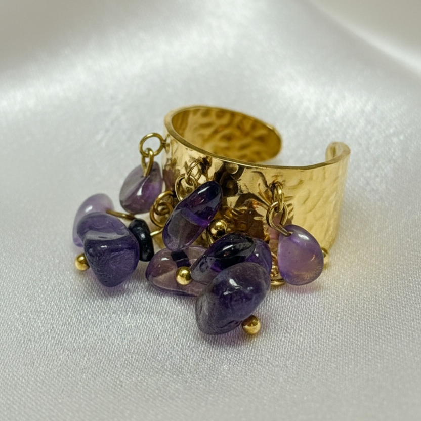 Amethyst Muse Ring_ChicaChica
