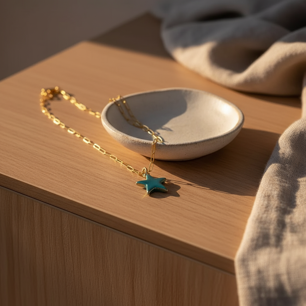 Cowgirl Star Necklace_ChicaChica