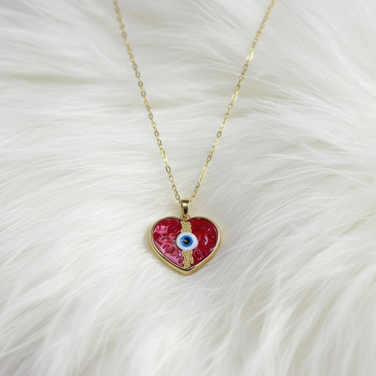 Crimson Aegis Heart Necklace_ChicaChica