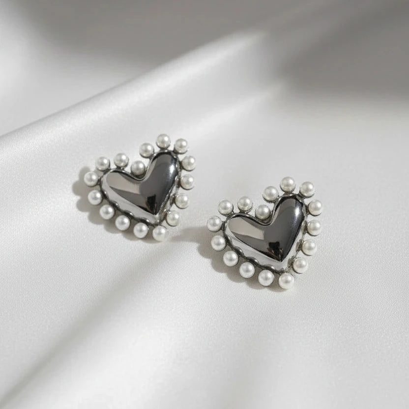 Ecliptic Heart Earrings_Silver_ChicaChica