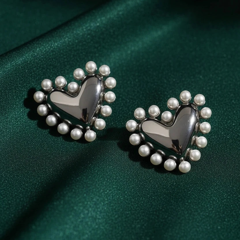 Ecliptic Heart Earrings_Silver_ChicaChica