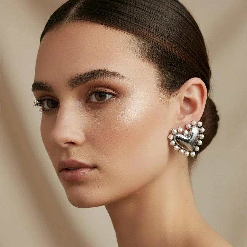 Ecliptic Heart Earrings_Silver_ChicaChica