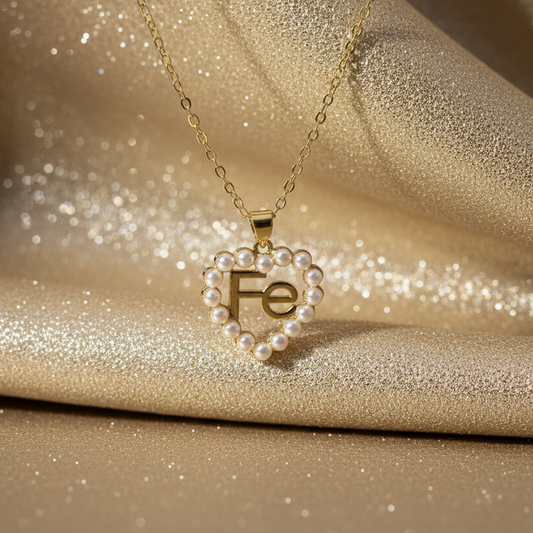Fe Pearl Heart Necklace_ChicaChica