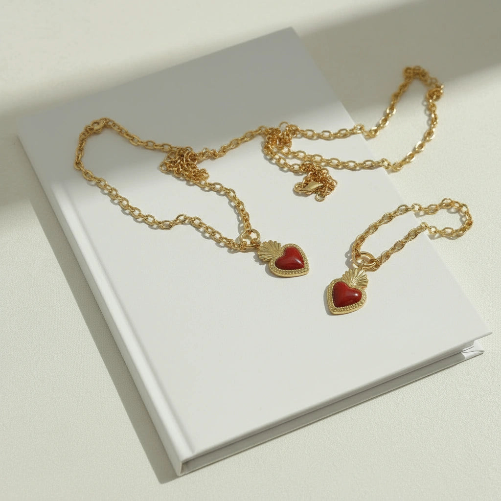Fiery Heart Necklace_ChicaChica