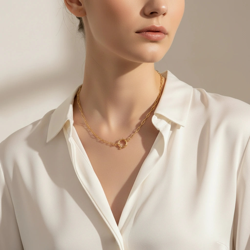 Golden Arc Necklace_ChicaChica