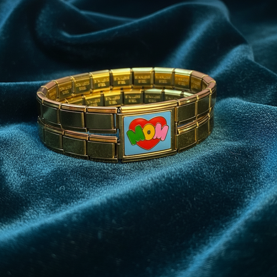 Mom Heart Enamel Bracelet_ChicaChica