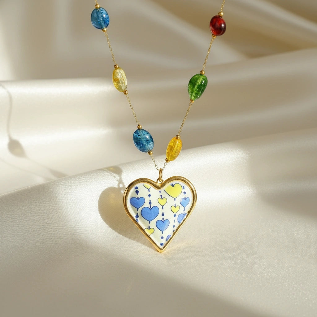 Sunlit Love Necklace_ChicaChica