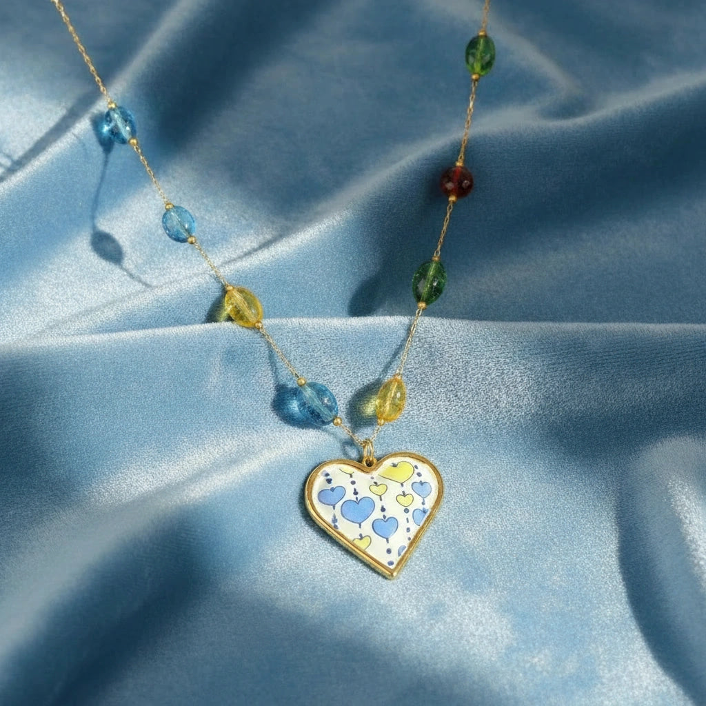 Sunlit Love Necklace_ChicaChica