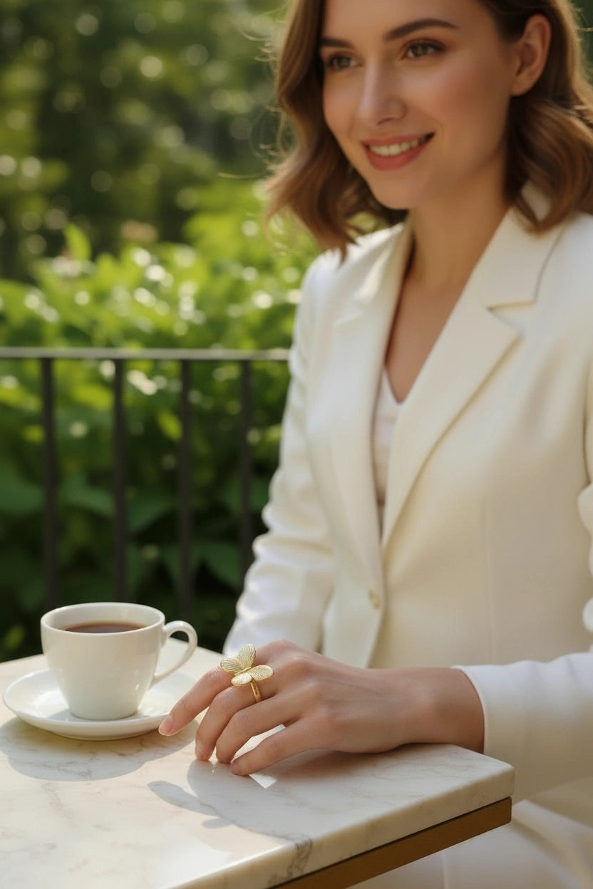 Forever Flutter Ring - Gold